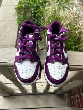 Nike Kids Purple and White Low-Top Sneakers